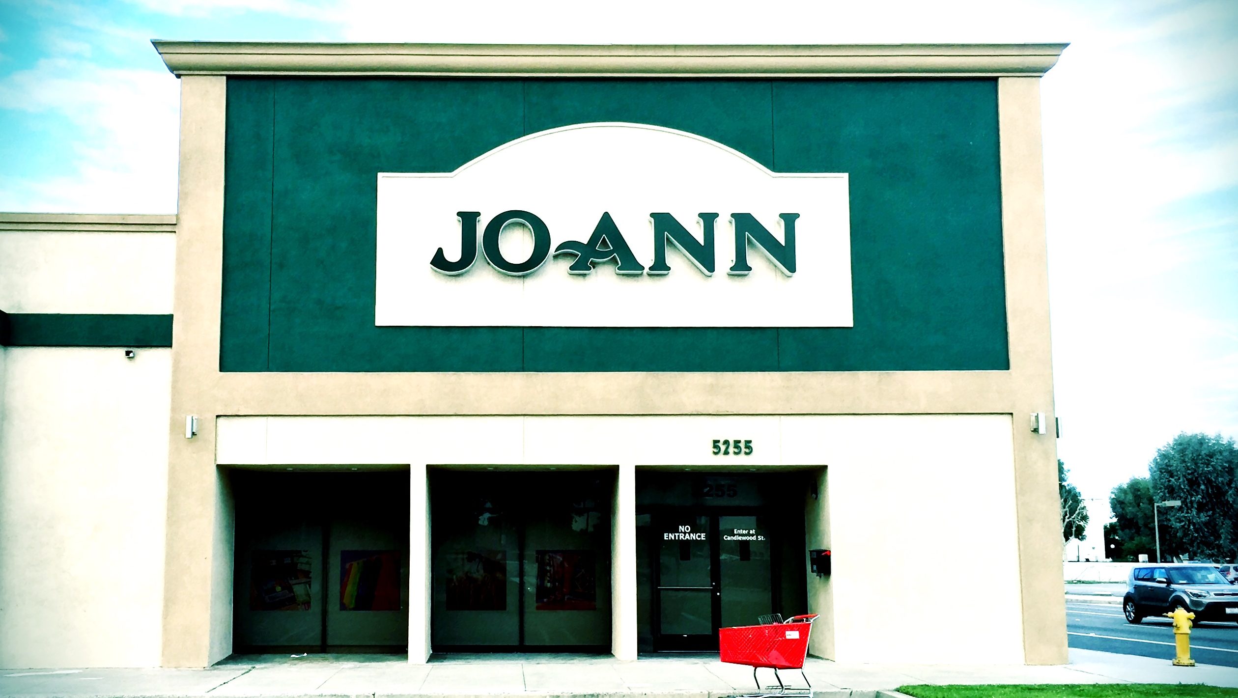 Which Joann Stores Are Closing? See List of Closures – Hollywood Life