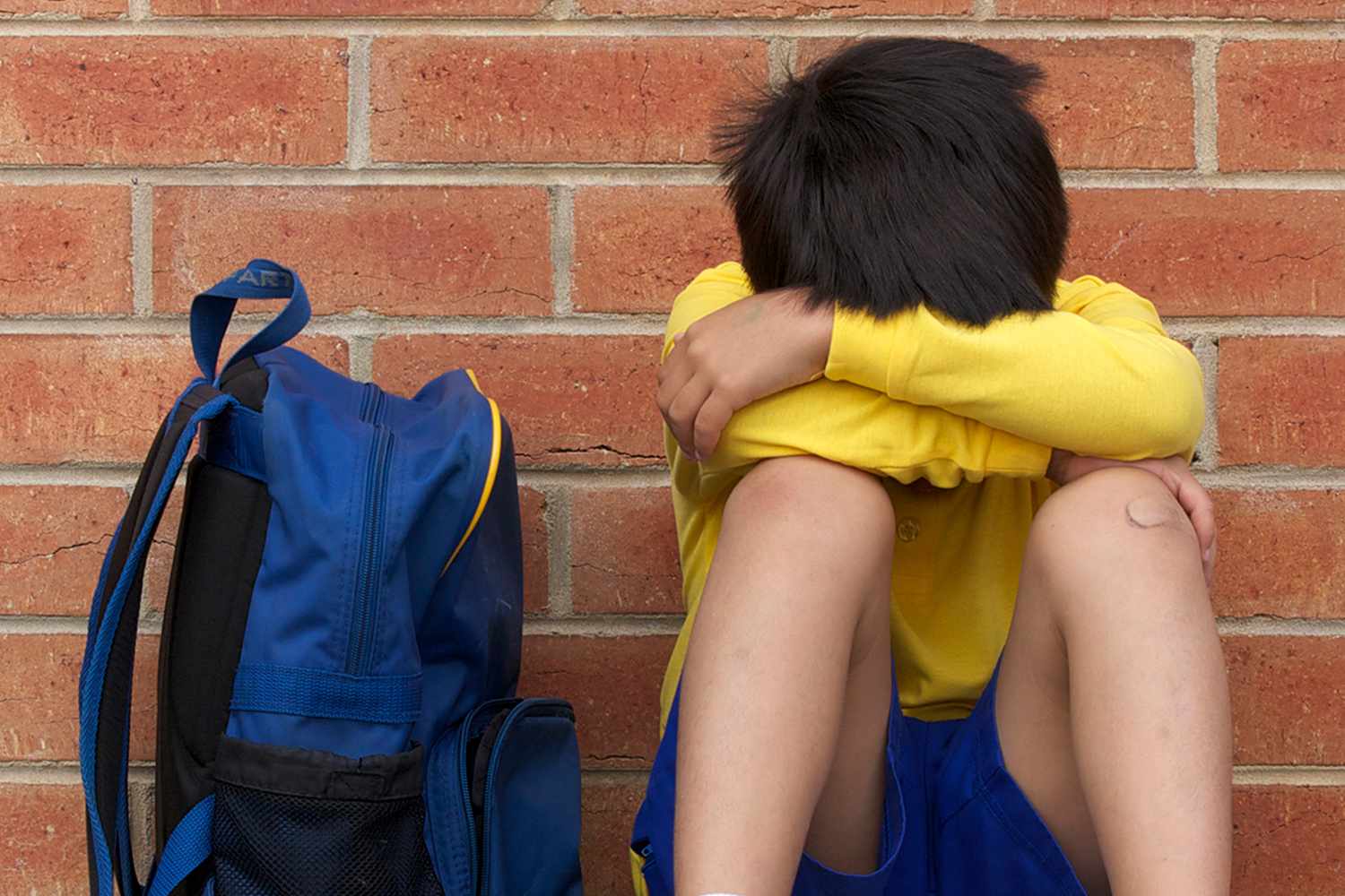 Asian Preschooler Bullied, Called Ethnic Slurs By Older Kid on Video