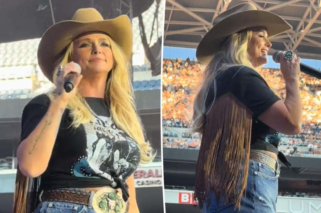 Miranda Lambert suffers cheeky wardrobe malfunction onstage