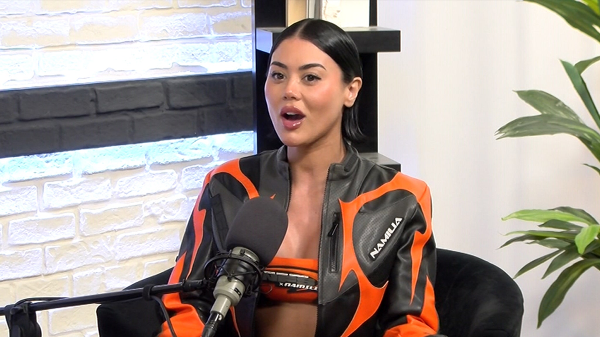 Alex Zamora Shuts Down Talk of Threesome With Louis Russell, on 'Perfect Match'