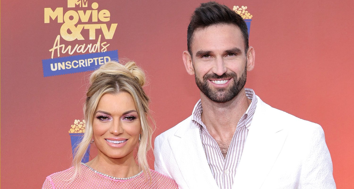 Summer House's Carl Radke Reveals Ex Lindsay Hubbard Visited His Non-Alc Bar, Says It Was 'Sweet of Her'