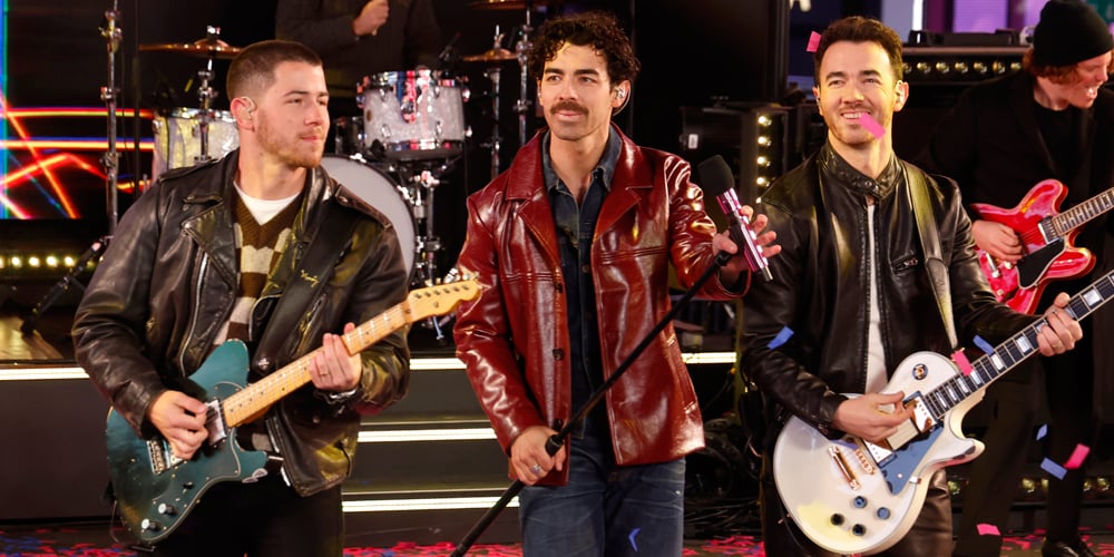 Jonas Brothers Spark Mixed Reactions After MLB World Series Performance