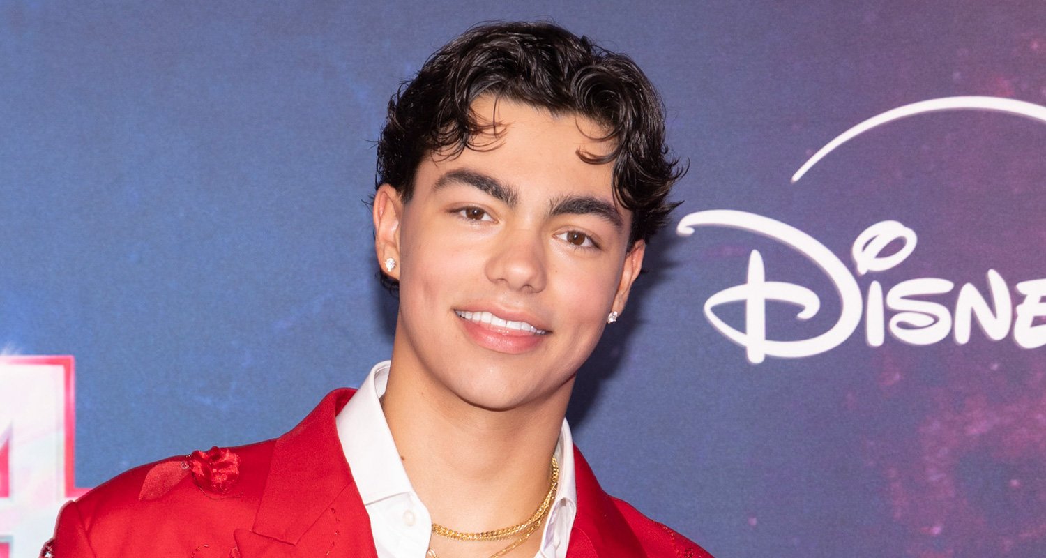 Here's Why Malachi Barton Was One of the Most Googled Actors of 2025