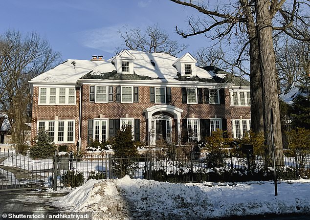 It's the film that is on everyone's screens over the Christmas period, but what many people won't know, is that Home Alone was actually filmed in a school gymnasium - and not the famous house we all thought