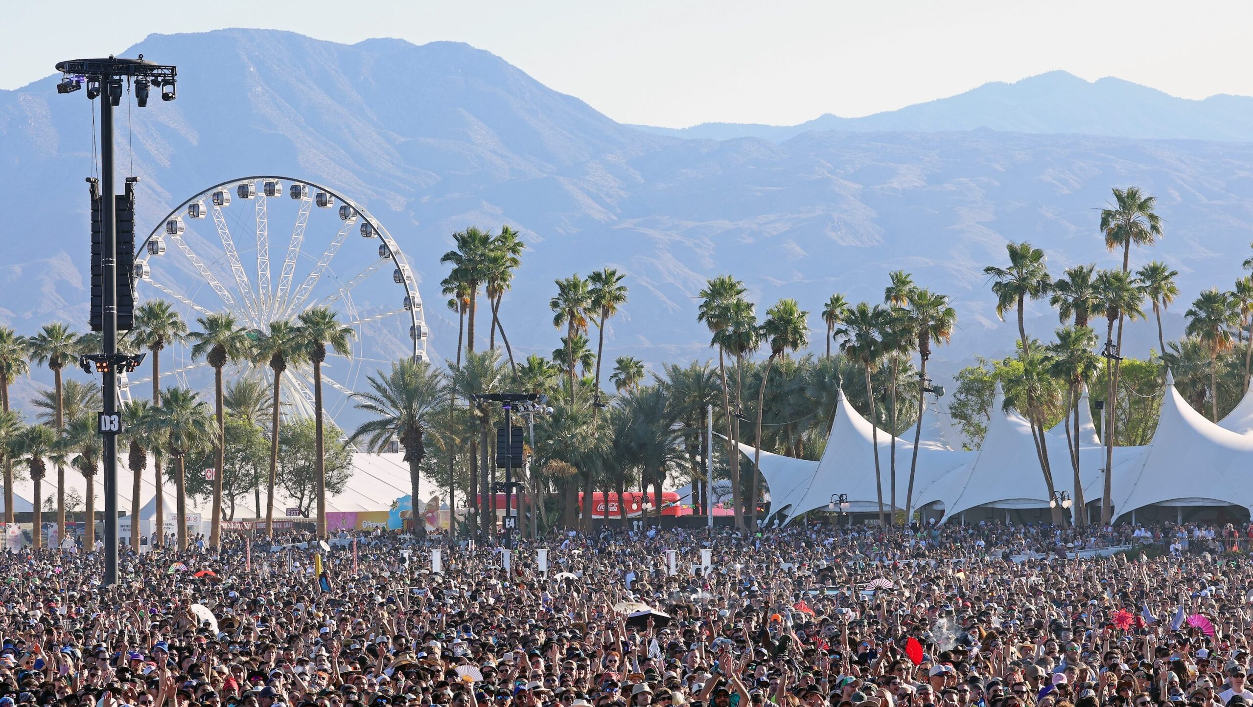 Will Coachella 2026 Be Live Streaming? How to Watch Festival From Home – Hollywood Life