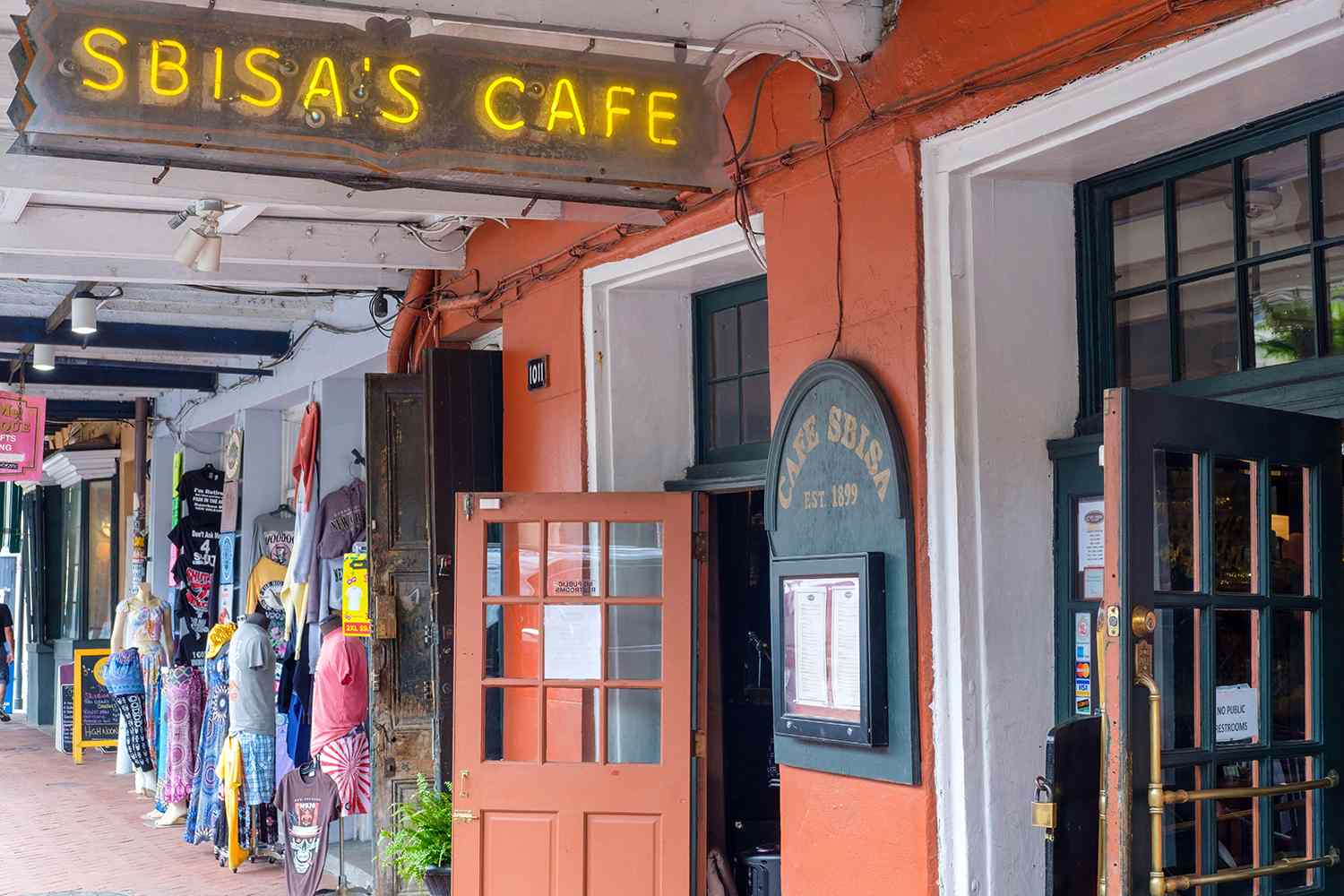 Café SbisaCredit: Alamy