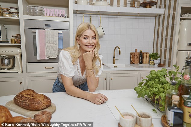 Holly Willoughby's jaw-dropping confession about comedian Romesh Ranganathan revealed in a first look for her new YouTube show